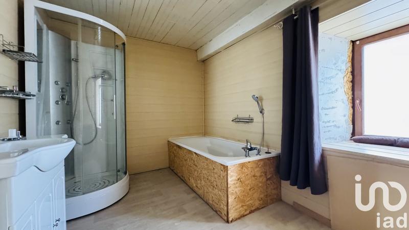 Maison de village - 348 m² - 10 pièces