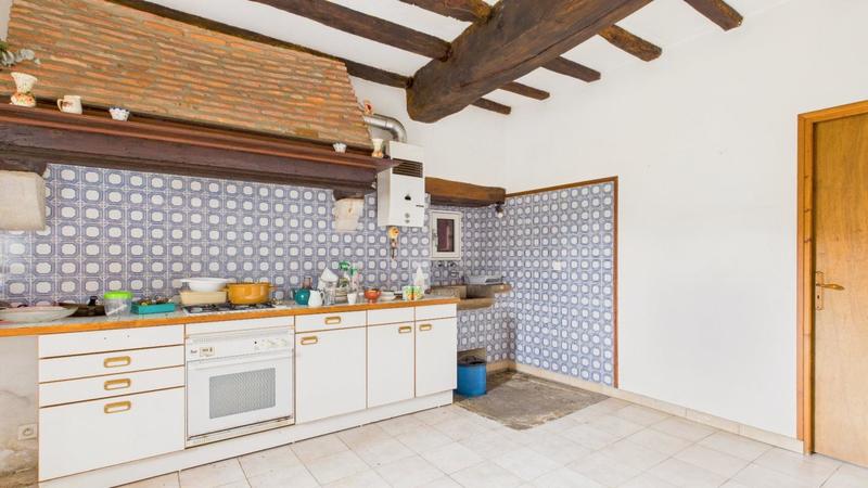 Maison - 300 m² - 7 pièces