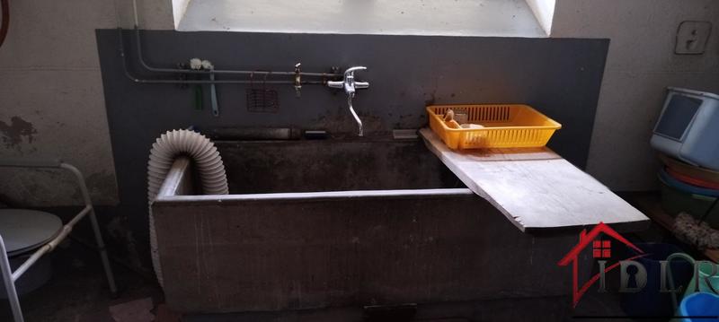 Maison - 277 m² - 10 pièces