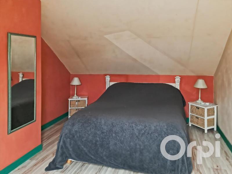 Maison - 176 m² - 7 pièces