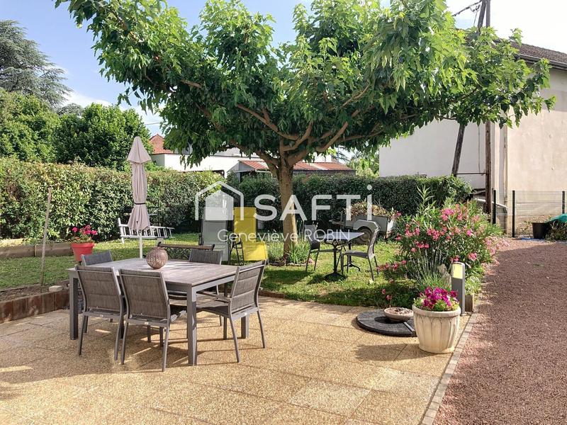 Maison - 107 m² - 4 pièces