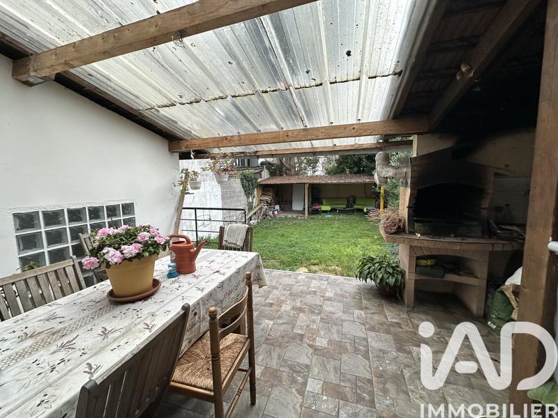 Maison - 177 m² - 6 pièces