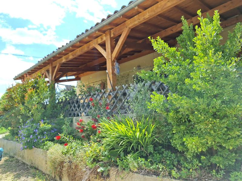 Maison - 315 m² - 11 pièces