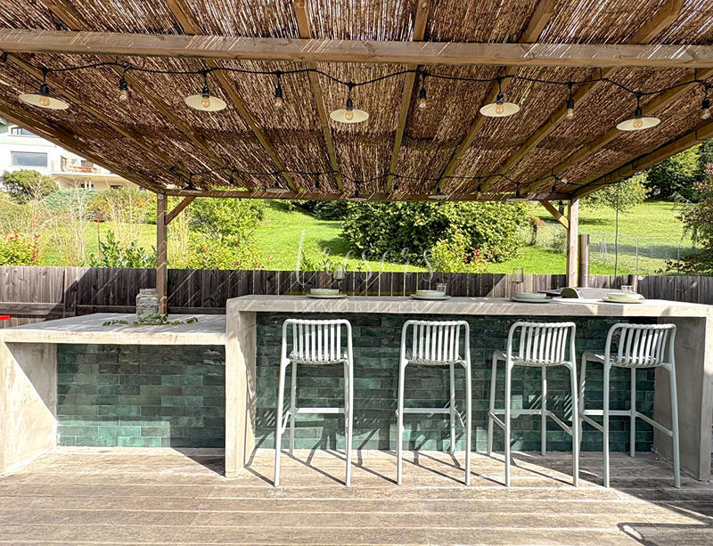 Villa - 345 m² - 8 pièces