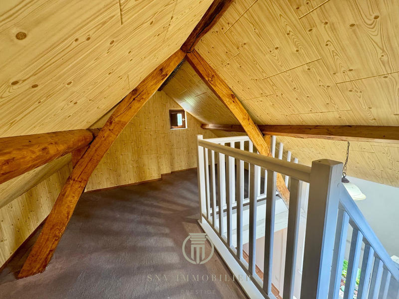 Maison - 170 m² - 7 pièces