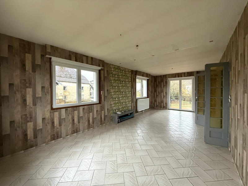 Maison - 141 m² - 7 pièces