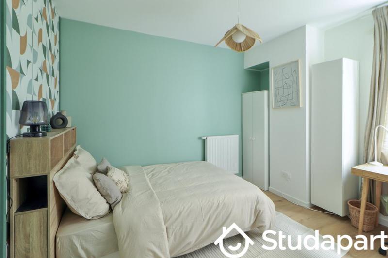 Chambre - 15 m² - 1 pièce