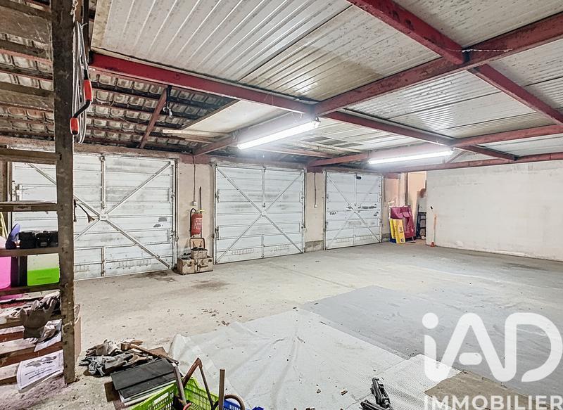 Maison - 258 m² - 10 pièces