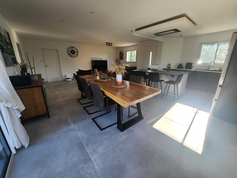 Maison - 106 m² - 5 pièces