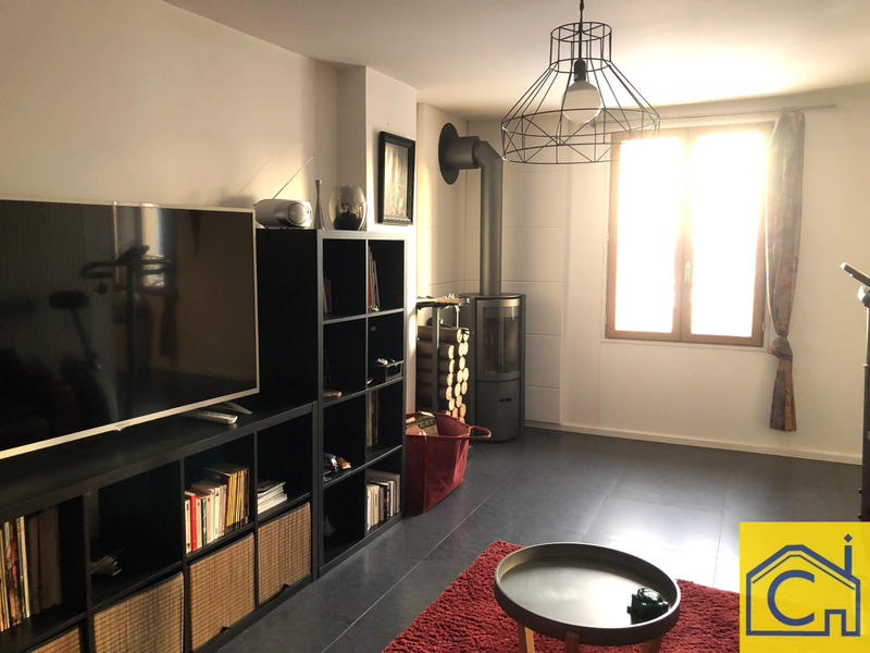 Maison - 90 m² - 3 pièces