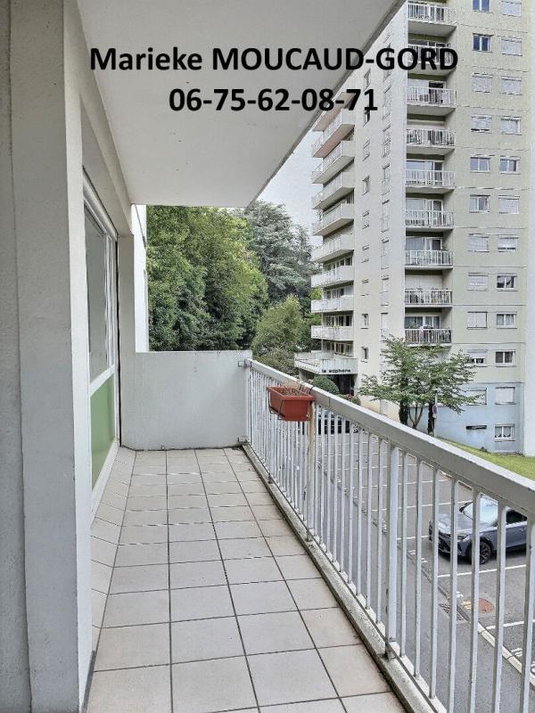 Appartement - 104 m² - 5 pièces