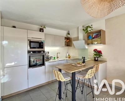 Appartement - 56 m² - 3 pièces