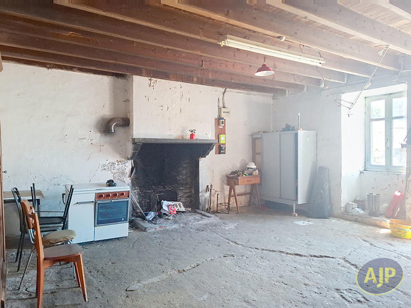 Maison - 132 m² - 2 pièces