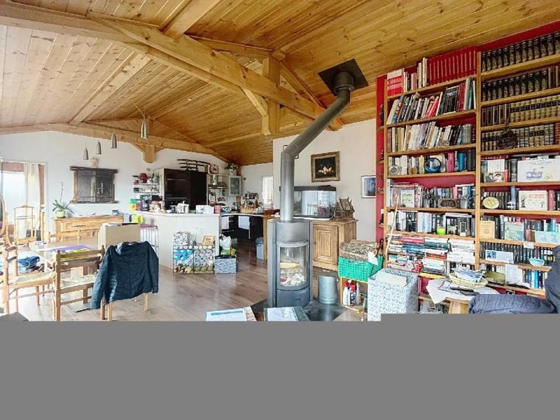 Maison - 138 m² - 4 pièces