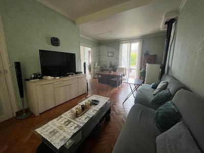 Maison - 103 m² - 4 pièces