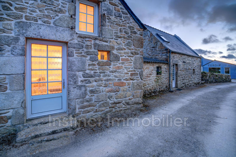 Propriété - 460 m² - 16 pièces