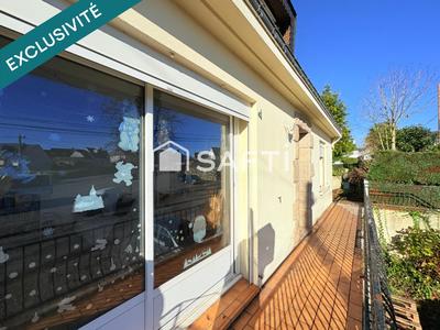 Maison - 104 m² - 5 pièces