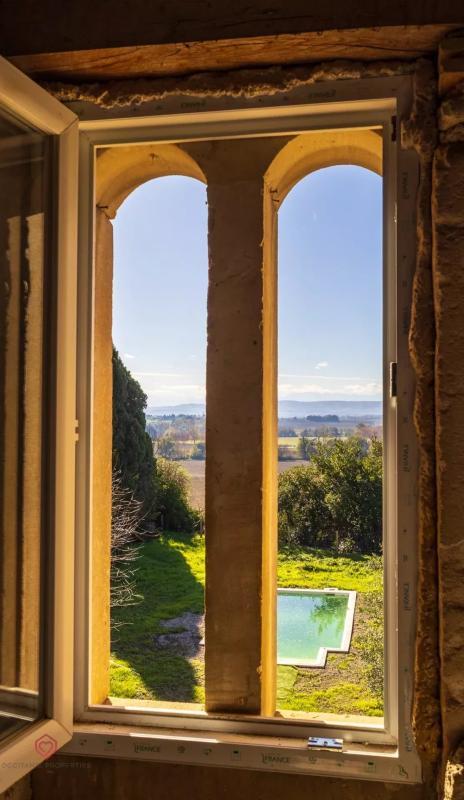 Maison - 380 m² - 10 pièces