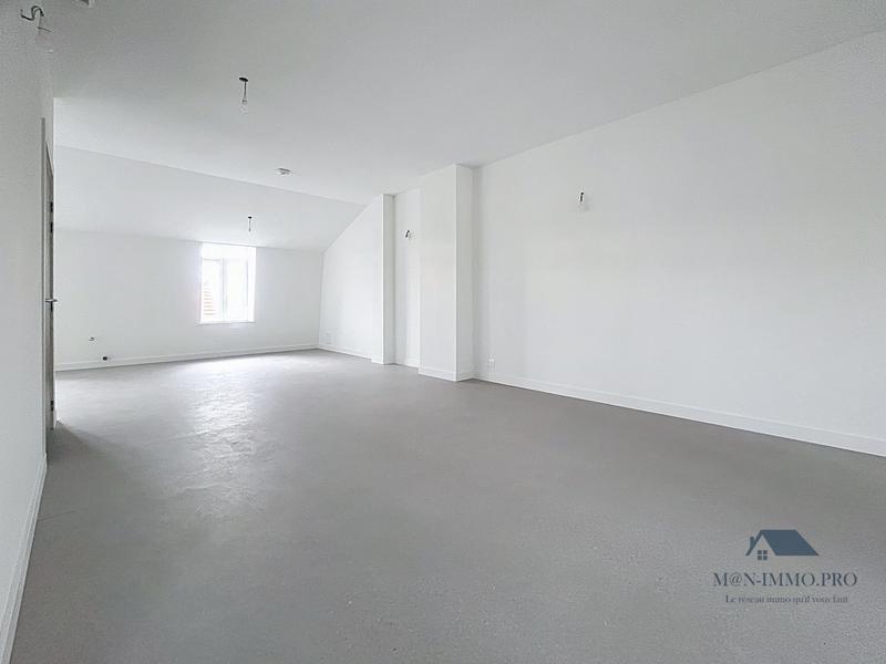 Bureau - 73 m² - 1 pièce