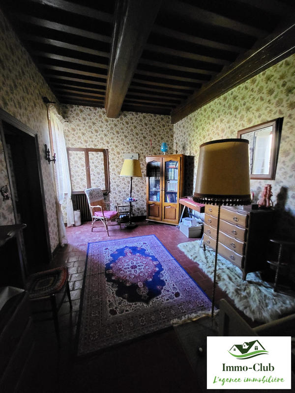 Maison ancienne - 190 m² - 9 pièces