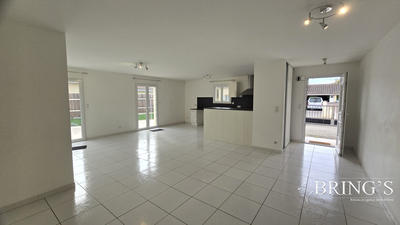 Maison - 100 m² - 4 pièces