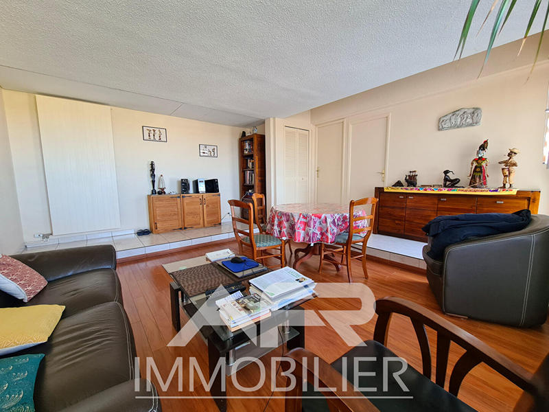 Appartement - 61 m² - 2 pièces