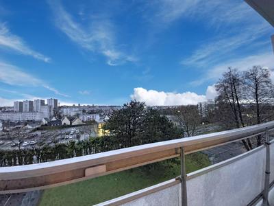 Appartement - 80 m² - 3 pièces