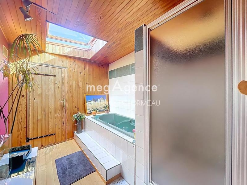 Maison en pierre - 165 m² - 7 pièces