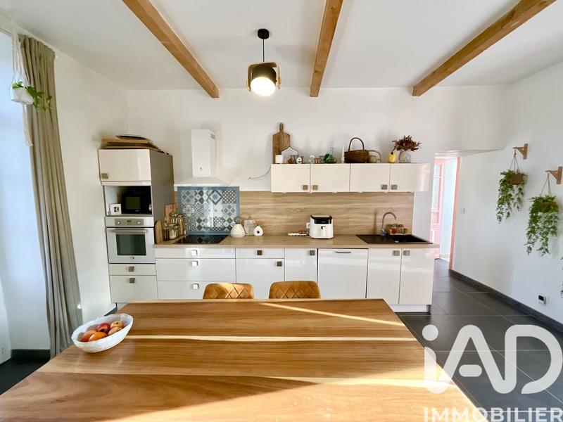 Appartement - 99 m² - 4 pièces