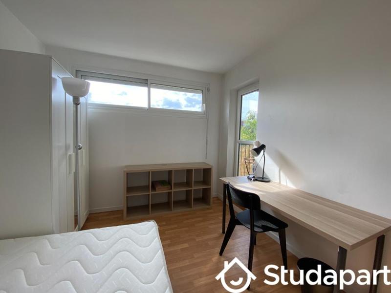 Appartement - 92 m² - 5 pièces