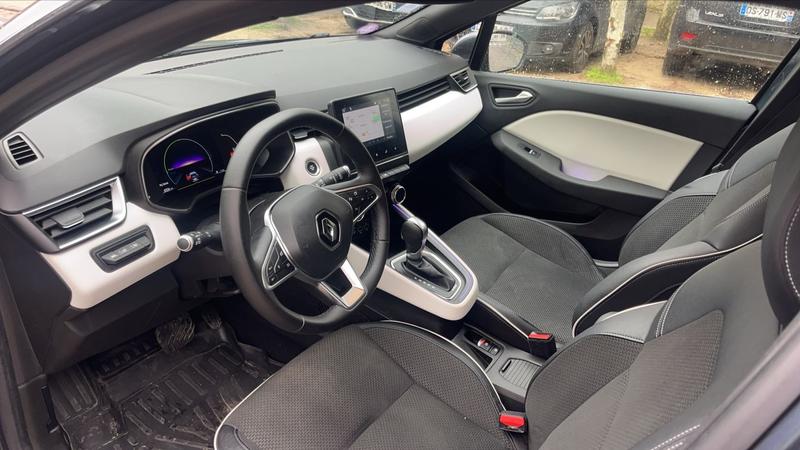 Renault Clio 1.6 E-Tech 140 Edc Intens