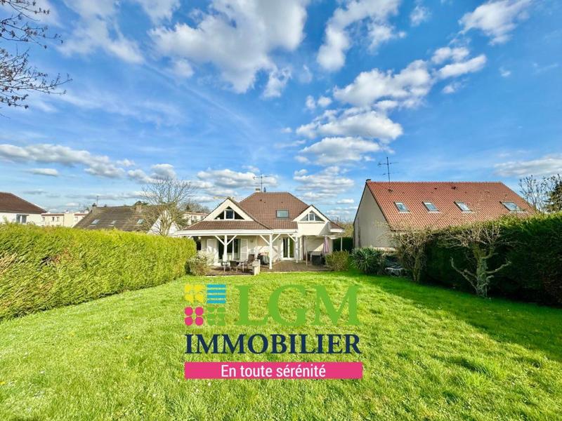 Maison - 200 m² - 5 pièces