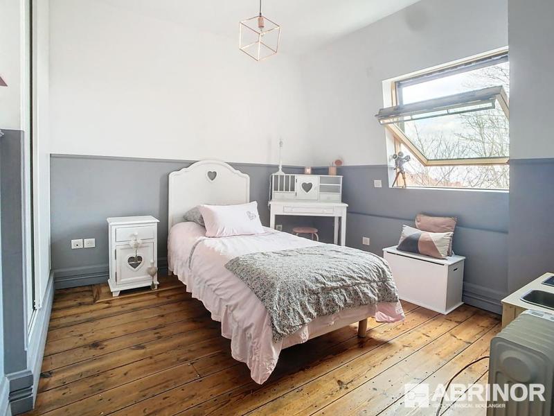 Maison bourgeoise - 162 m² - 7 pièces