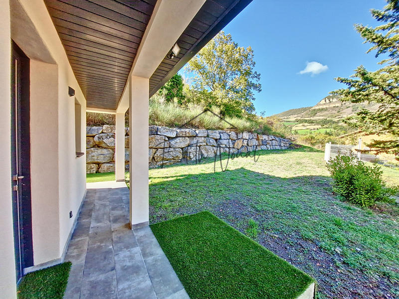 Villa - 137 m² - 5 pièces