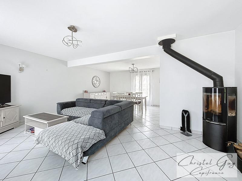 Maison - 129 m² - 6 pièces