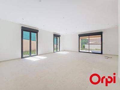 Villa - 136 m² - 5 pièces