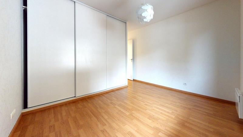 Appartement - 83 m² - 3 pièces