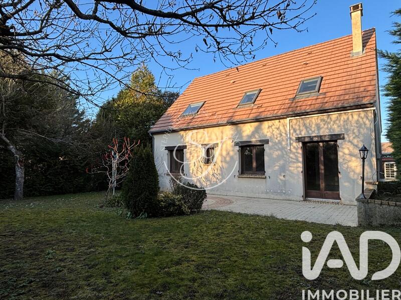 Maison - 113 m² - 6 pièces