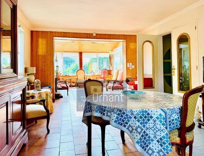 Maison - 153 m² - 8 pièces