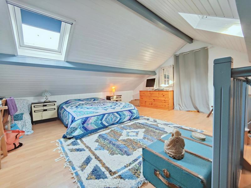 Maison - 193 m² - 8 pièces