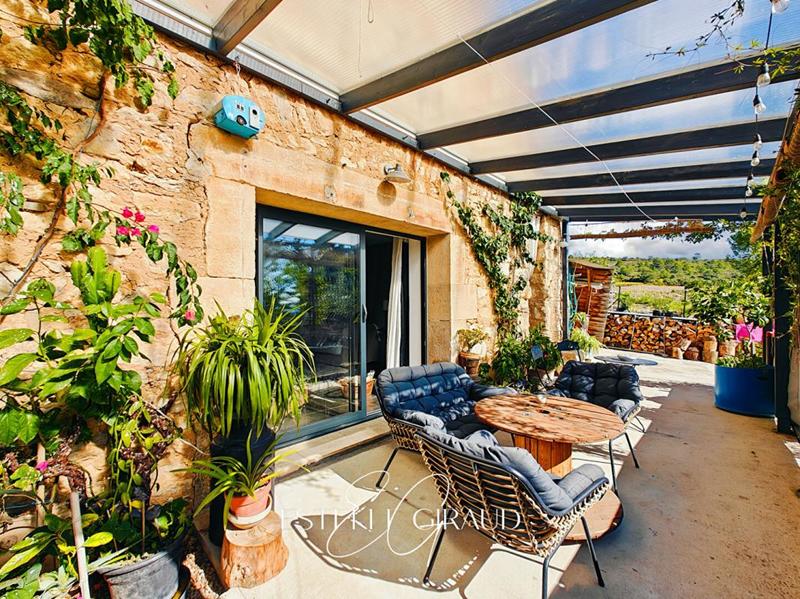 Maison - 101 m² - 3 pièces