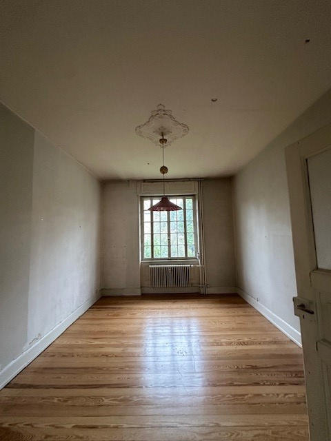 Appartement - 105 m² - 4 pièces