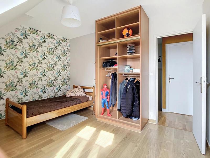 Maison - 198 m² - 7 pièces