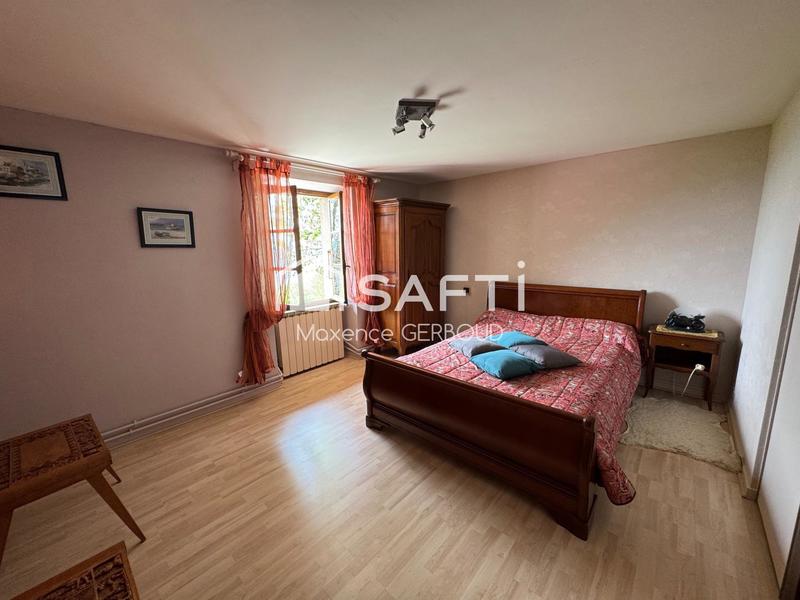 Maison - 184 m² - 8 pièces