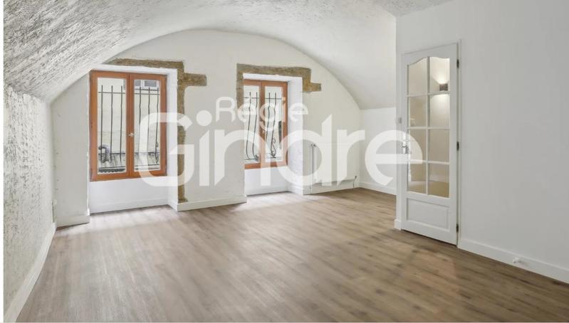 Appartement - 130 m² - 4 pièces