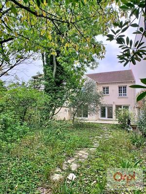 Maison - 145 m² - 6 pièces