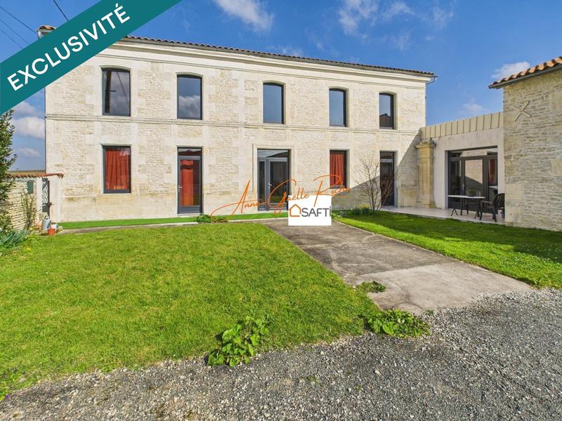 Maison de maîtres - 347 m² - 10 pièces