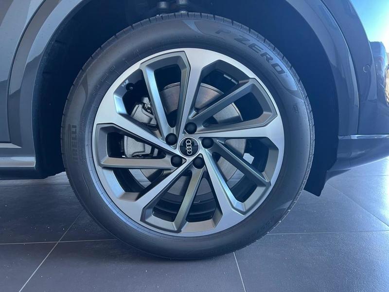 Audi Q5 e-hybrid 299 ch s tronic 7 Quattro s line