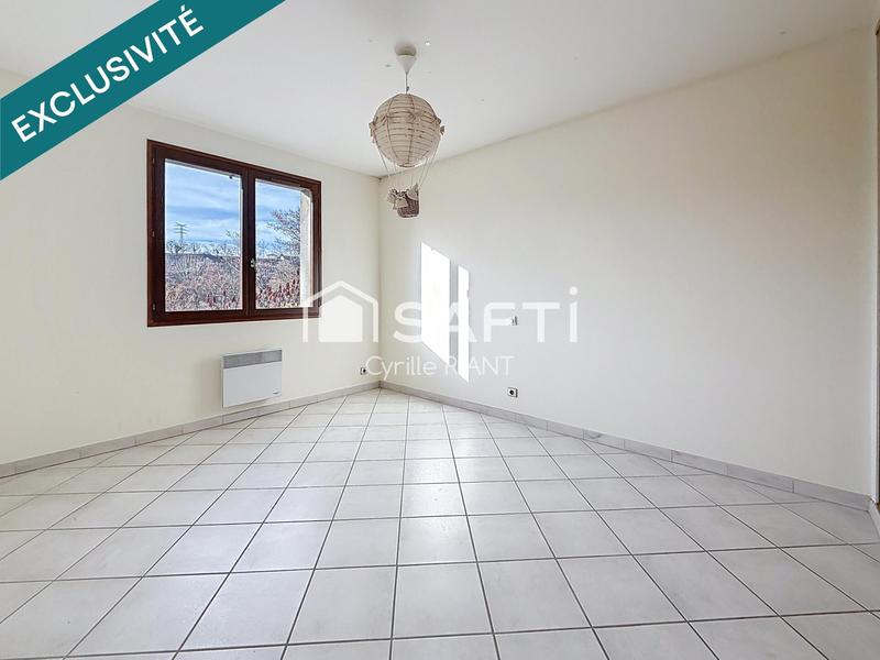 Maison - 140 m² - 5 pièces