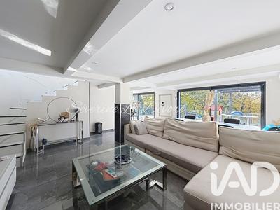 Maison - 115 m² - 7 pièces